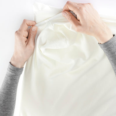 BabyBjorn Fitted Sheet for Travel Cot Swanky Boutique Malta