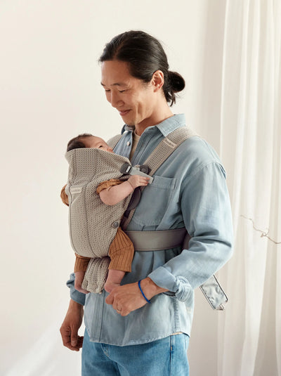 BabyBjorn Baby Carrier Mini 3D mesh Gray beige - Swanky Boutique