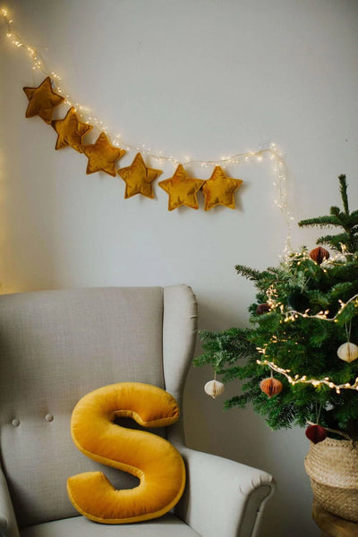 Betty's Home Velvet Star Garland Mint - Swanky Boutique 