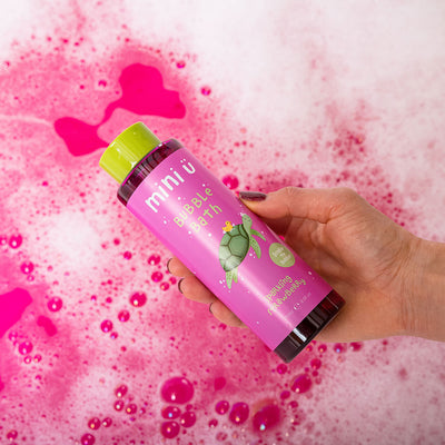 meri meri - bubble bath 250ml sparkling strawberry - swanky boutique malta