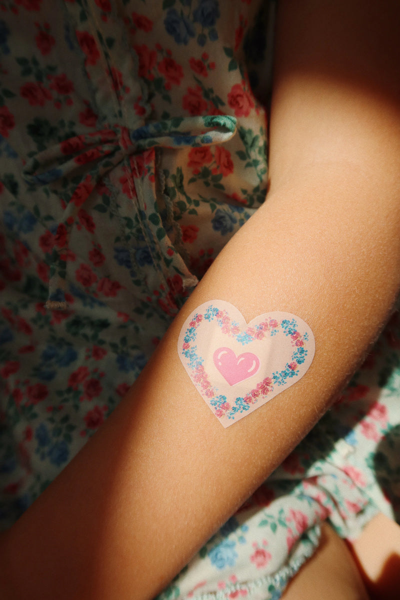 Konges Sloejd Kiss and Comfort Bandages Pink - Swanky Boutique