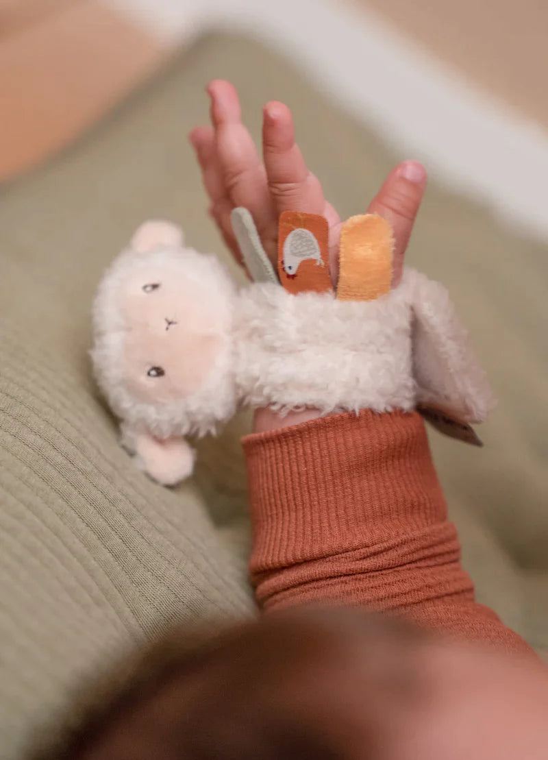 Little Dutch Wrist rattle sheep Little Farm- Swanky Boutique