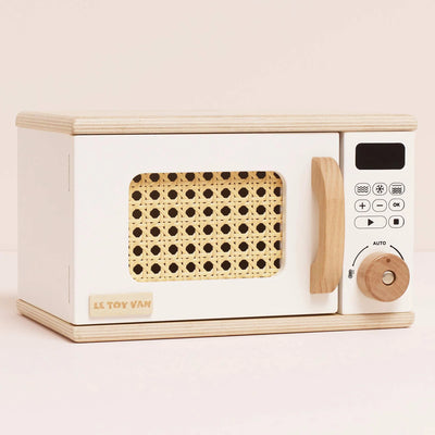 Le Toy Van - Wooden Microwave - Swanky Boutique Malta 