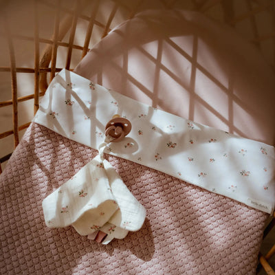 Little Dutch - Knitted Blanket - Pure Blossom Pink - Swanky Boutique Malta 