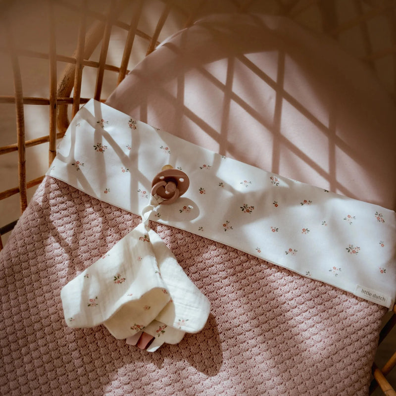 Little Dutch - Knitted Blanket - Pure Blossom Pink - Swanky Boutique Malta 