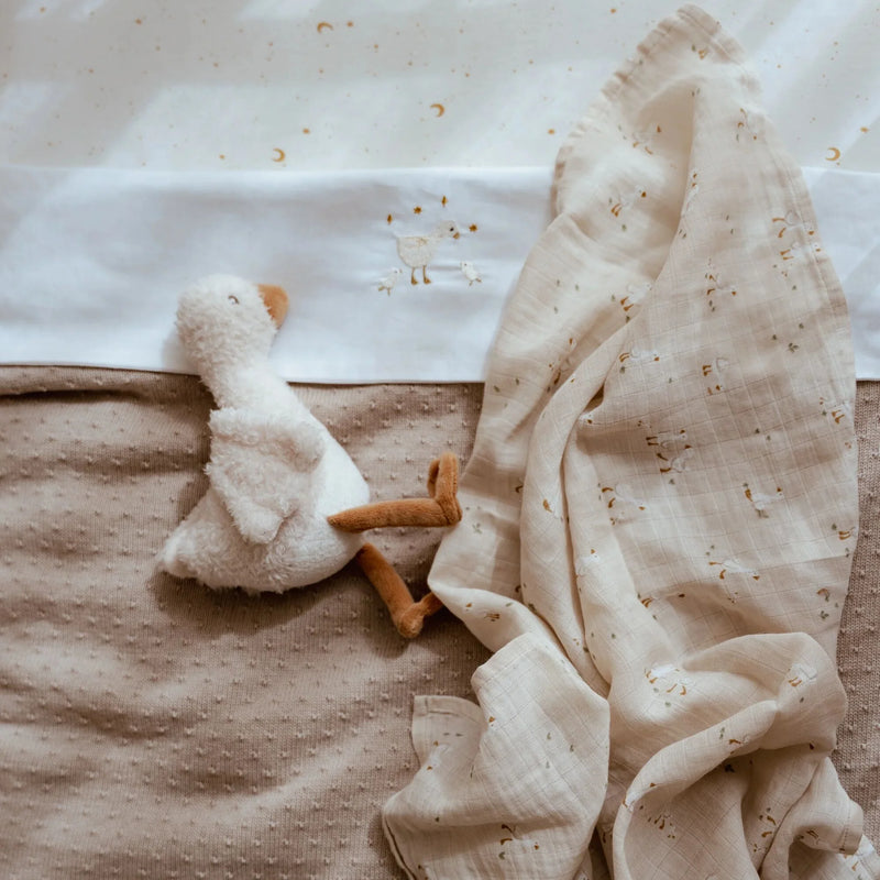 Little Dutch - Swaddle,  Newborn Naturals - Little Goose Muslin 120x120cm - Beige - Swanky Boutique Malta 