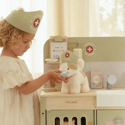 Little Dutch - Wooden - Vet Practice - Swanky Boutique Malta 