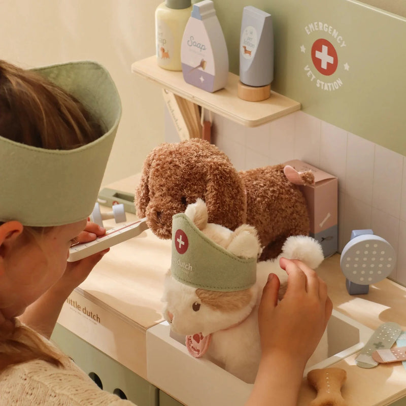Little Dutch - Wooden - Vet Practice - Swanky Boutique Malta 
