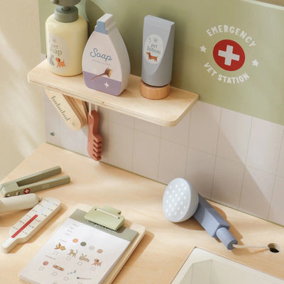 Little Dutch - Wooden - Vet Practice - Swanky Boutique Malta 