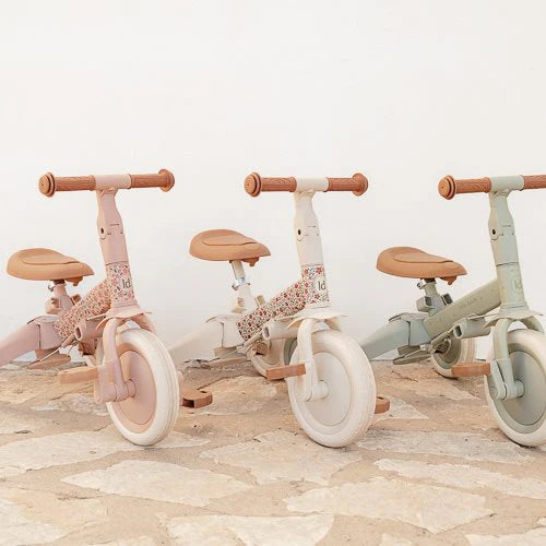 4 in 1 Tricycle - Off White Sunny Flowers