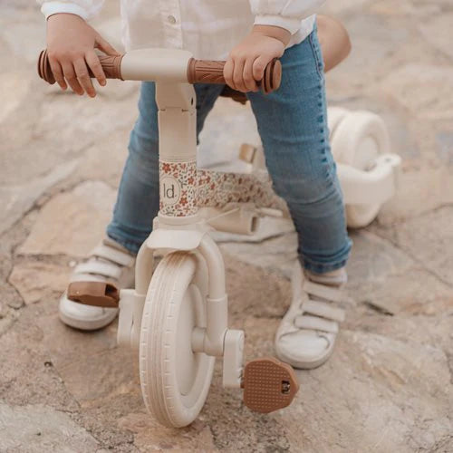 4 in 1 Tricycle - Off White Sunny Flowers
