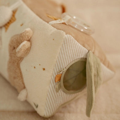 Little Dutch Baby Triangle - Newborn Naturals - Swanky Boutique Malta