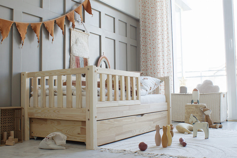 Basic Love Plus Bed Incl Pull Out Bed