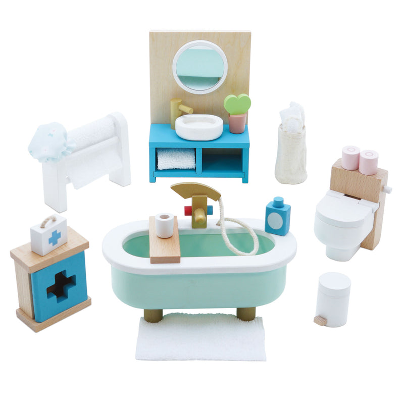 Wooden Dolls House Bathroom Furniture, 19 Pieces