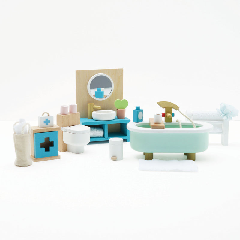Wooden Dolls House Bathroom Furniture - 19 Pieces