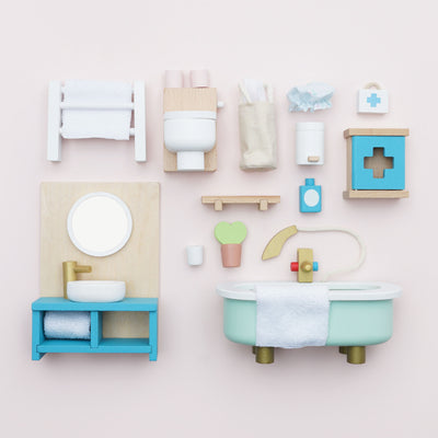 Wooden Dolls House Bathroom Furniture, 19 Pieces