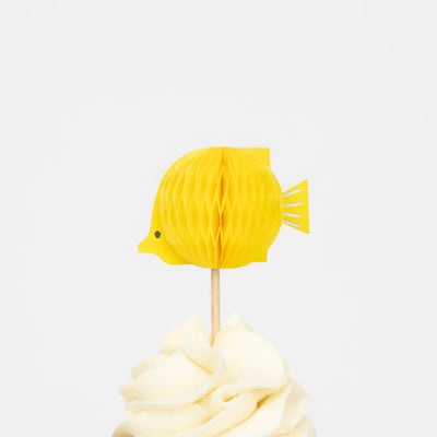 Meri Meri Cupcake Kit (Set of 24 Toppers & 24 Cupcake Cases)-Octopus & Shark - Swanky Boutique Malta 