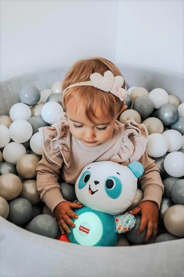 Mimii Ball Pit Velvet Soft Grey with 300 Balls - Swanky Boutique Malta