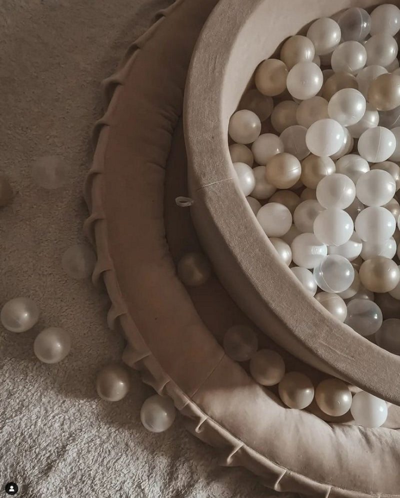 Mimii Ball Pit Velvet Soft Beige with 500 Balls - Swanky Boutique Malta