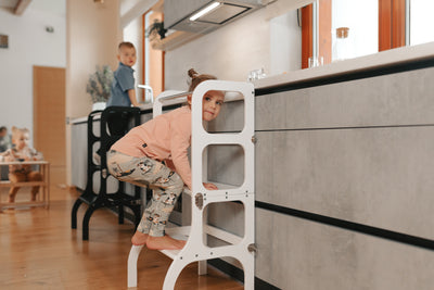 Ette Tete - Learning Tower 2 in 1 Step'N' Sit White Silver - Swanky Boutique
