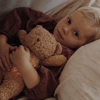 Humming Bear with Light & Cry Sensor - Cappuccino