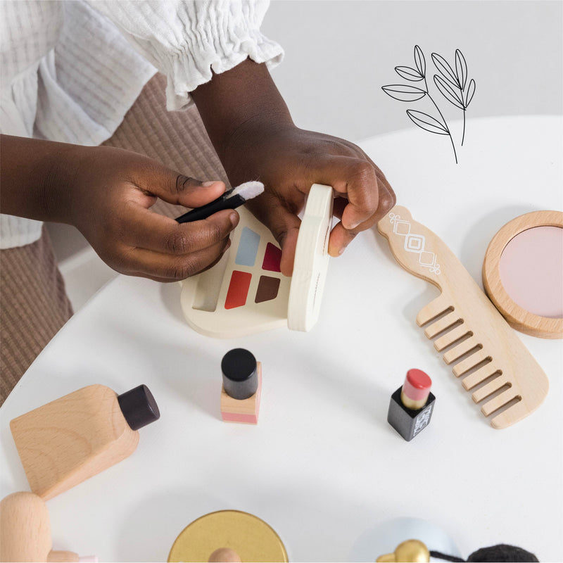 Le Toy Van - Star Beauty Bag 10 Pieces - Swanky Boutique