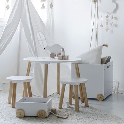 Table and 2 stools - White