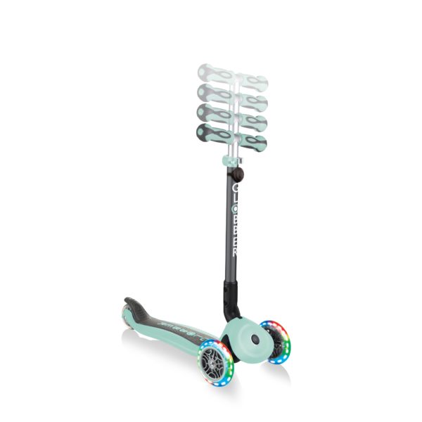 Globber - Scooter GO.UP Deluxe LED Lights Mint - Swanky Boutique