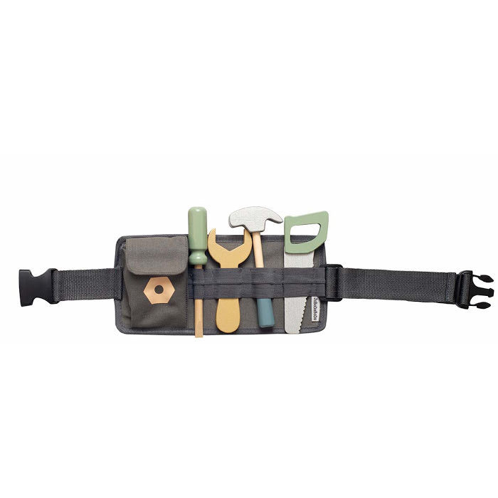 Tool Belt including Tools
